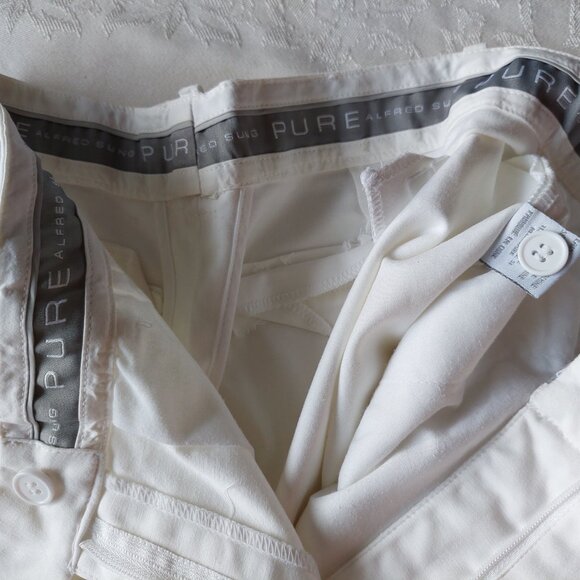 Pure By Alfred Sung White Bermuda 11" Cotton Stretchy Shorts (Size M) - Picture 5 of 9
